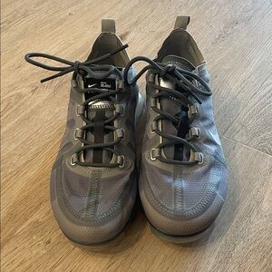 Nike Women’s Air Vapormax 2019. Gray Athletic Shoes